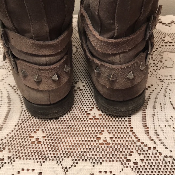 Marc Fisher 8.5 Gray Suede Riding Boots - Picture 5 of 11